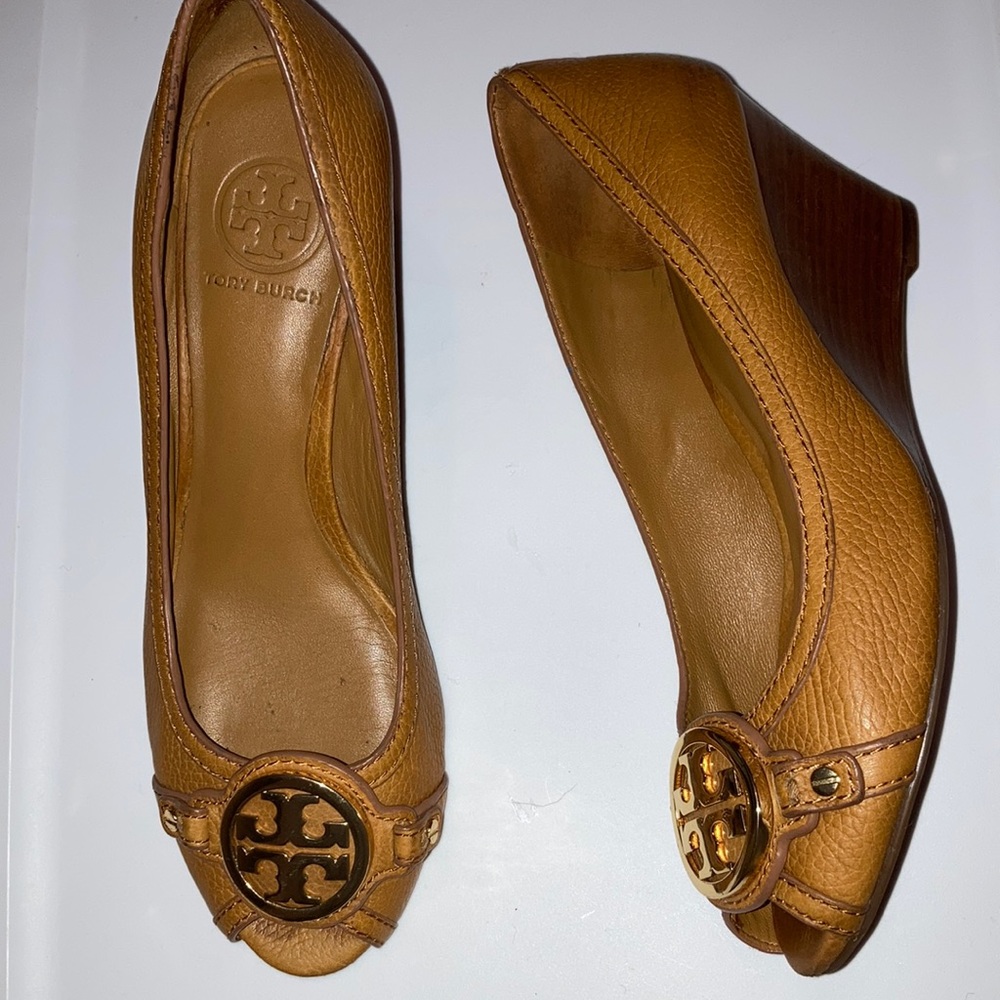 Tory Burch Amanda Wedge Pip Toe Shoes